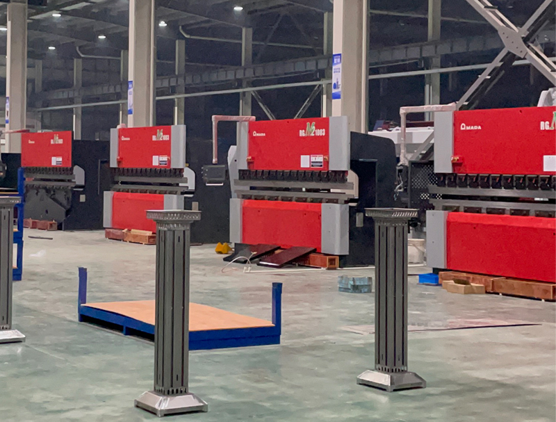 數(shù)控折彎機(jī)